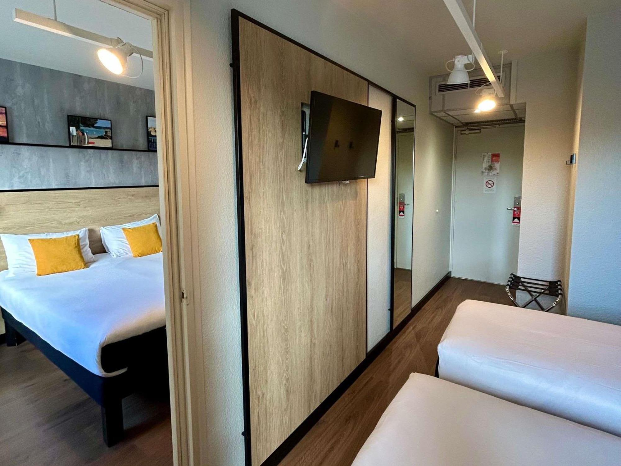Ibis Saint-Malo Madeleine Hotel Bagian luar foto