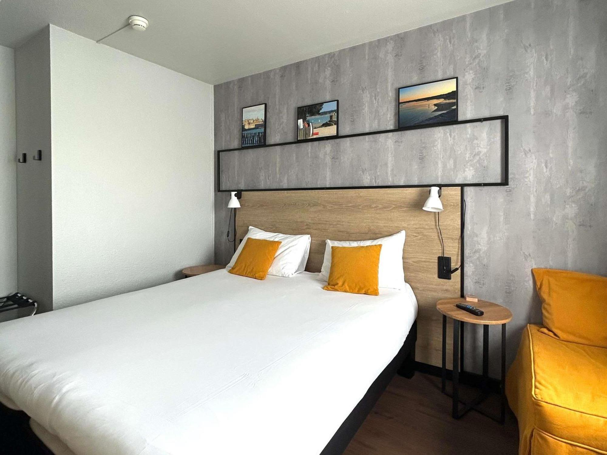 Ibis Saint-Malo Madeleine Hotel Bagian luar foto