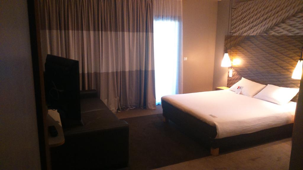 Ibis Saint-Malo Madeleine Hotel Bagian luar foto